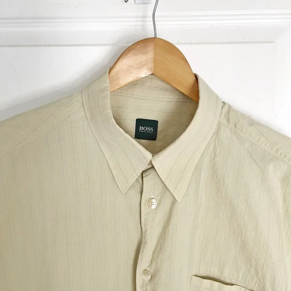 Hugo Boss Cotton Short Sleeve Button Collared Lightweight Pocket Dress Shirt